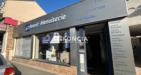 Location Local commercial 1 pièce 58 m² - Morangis 91420