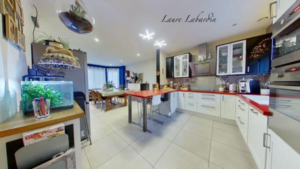 Dpt Lot et Garonne (47), à vendre MARMANDE maison P4 de 116 m² - Terrain de 749,00 m²