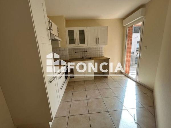 Location Appartement 3 pièces 87.15 m² - 57 BIS RUE CROIX VERTE/RUE DE FLORENCE Albi 81000