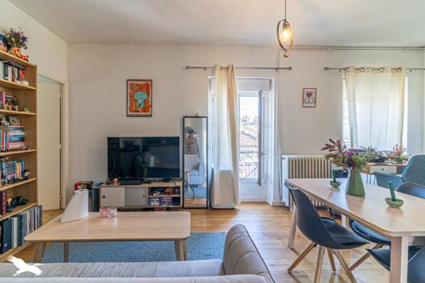 Appartement 195 000 € Bordeaux 2 p 41 m² DPE D