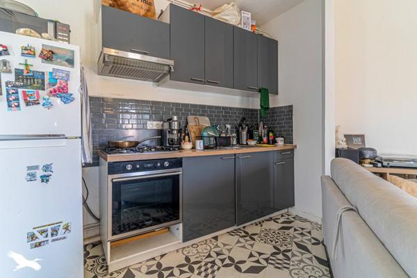 Appartement 195 000 € Bordeaux 2 p 41 m² DPE D