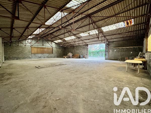 Murs commerciaux  à vendre 1 200 m² Vernantes