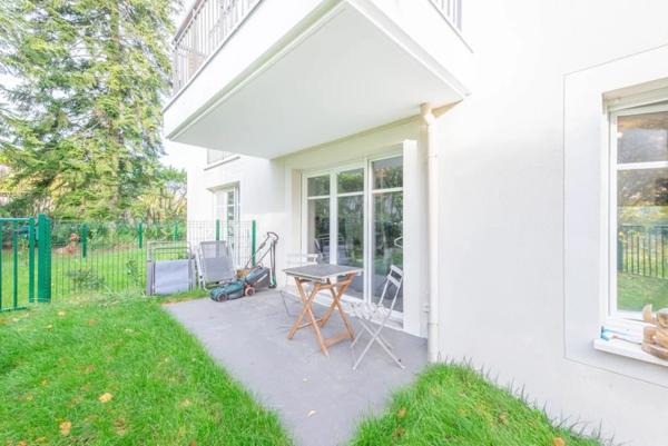 Appartement à vendre |                                       Plaisir |                                        3 pièces  |  60 m²