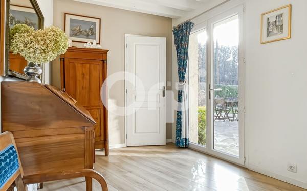 Maison à vendre    8 pièces • 175 m2 Pacy-sur-Eure