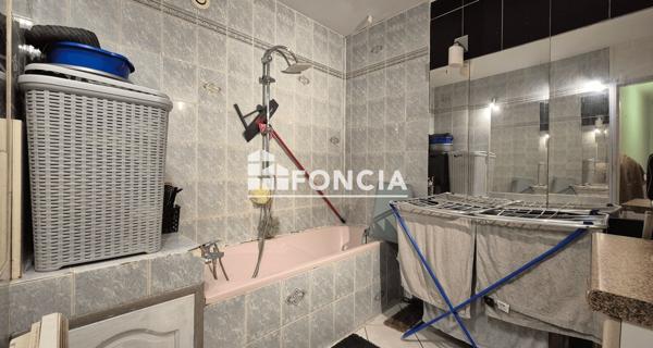 À vendre Appartement 3 pièces 62 m² - Paris 75018