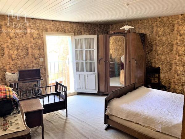 Vente Maison de village 5 pièces 117 m2 à Sévérac-d'Aveyron