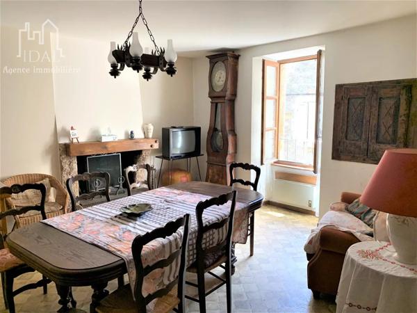 Vente Maison de village 5 pièces 117 m2 à Sévérac-d'Aveyron
