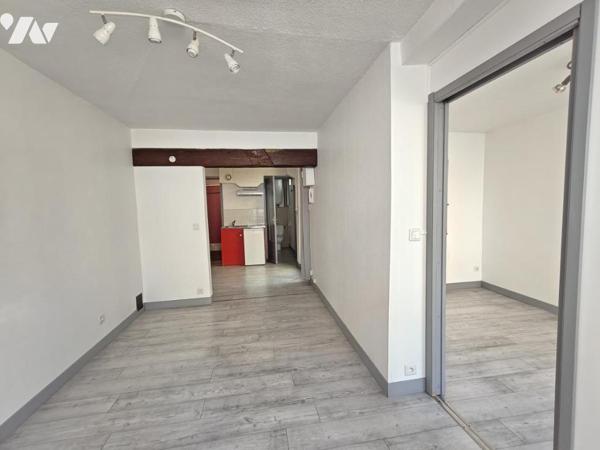 APPARTEMENT A VENDRE A REIMS - Quartier Champ de Mars - Appartement T2 d'env. 38m²