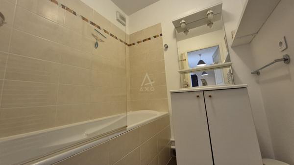 T3 idéalement situé à 150m de la plage de Morgat au 2ème et dernier étage