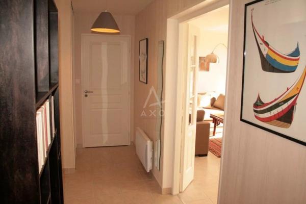 T3 idéalement situé à 150m de la plage de Morgat au 2ème et dernier étage