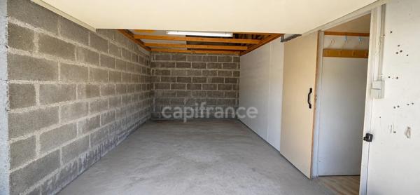 TOULON-SUR-ARROUX – MAISON AVEC 2 GARAGES ATTENANTS, JARDIN ET COMBLES AMÉNAGEABLES