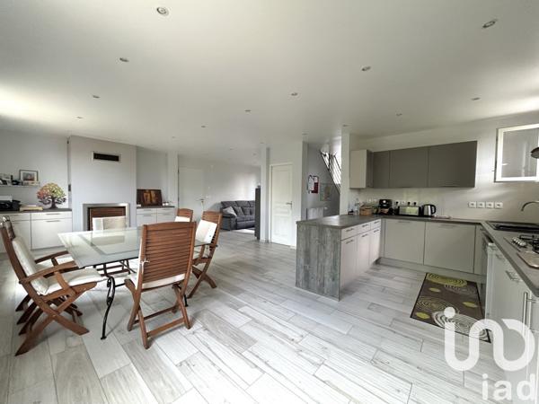 Maison 5 pièces de 149 m² à Coulommiers (77120)