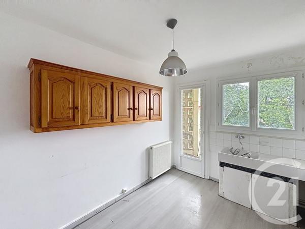 Appartement F3 à vendre  3 pièces - 67 m2 SOYAUX - 16