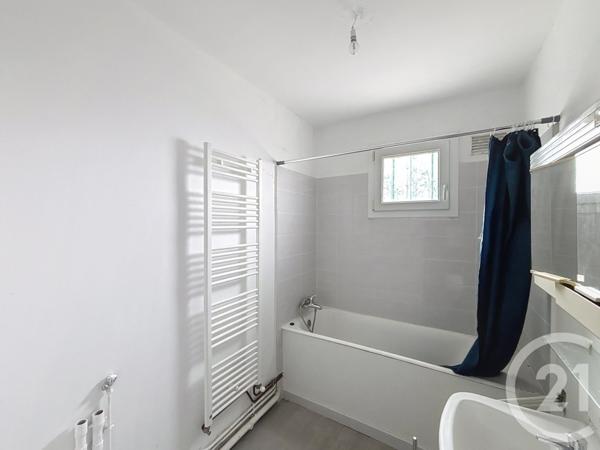 Appartement F3 à vendre  3 pièces - 67 m2 SOYAUX - 16