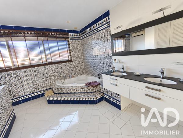 Maison à vendre 4 pièces 160 m² Perpignan