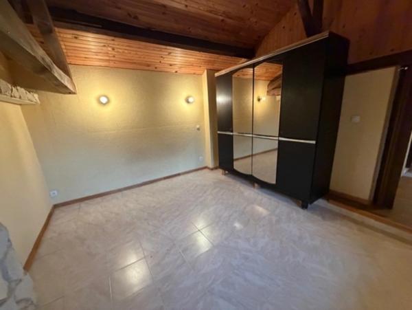 PLAISANCE (32): belle MAISON DE CAMPAGNE XIX de 115m2 environ SANS TRAVAUX, SANS VIS A VIS, lumineuse, sur un terrain arboré et potager de 2200m2 clos