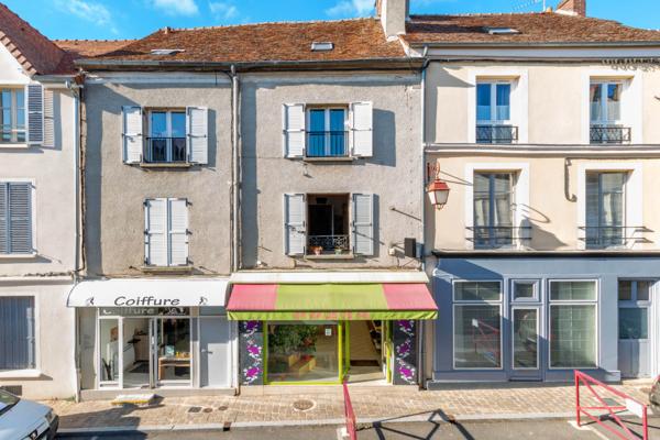 Local commercial de 67 m² ROZAY EN BRIE