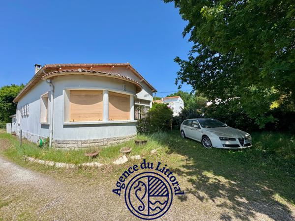 Maison
                                                                                                                                                                                                                                                                                                                        6 pièce(s)                                                                                                                                                                                                          5 chambre(s)                                                                                                                                                                                                          181  m²