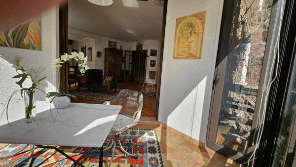 Maison de maître au cur d'Albertville  255 m² habitables, jardin clos, annexes  Prix : 575 000  FAI