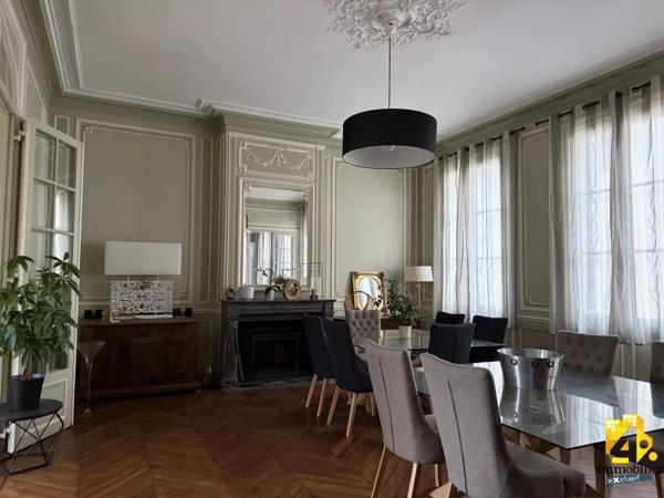 HÔTEL PARTICULIER COMPIÈGNE CENTRE