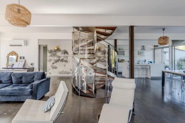 Parc Bordelais – Spacieuse maison familiale de 255m² avec garage et piscine