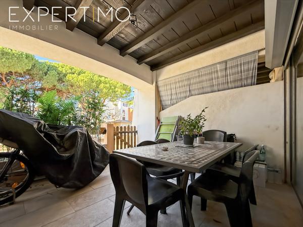 Le Grau-du-Roi (30240) APPARTEMENT TYPE T2 EN REZ DE JARDIN AVEC TERRASSE