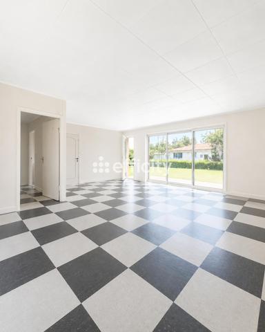 Maison
         6 pièces
        - 125 m² 229 900 € *