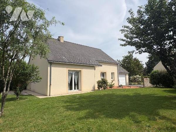 Dans un quartier pavillonnaire,  environnement calme, proche commodités, maison fonctionnelle e...
