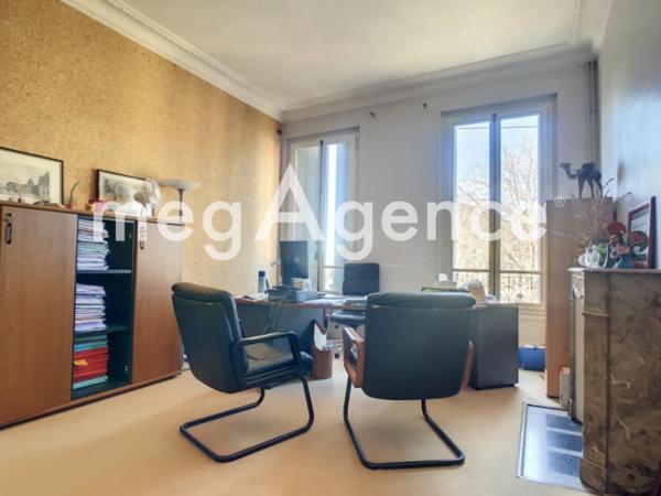 Appartement à MANTES-LA-JOLIE, 78200 - 9 pièces 265m²