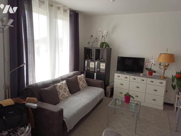 Maison avec jardinet divisée en 4 appartements - Figeac