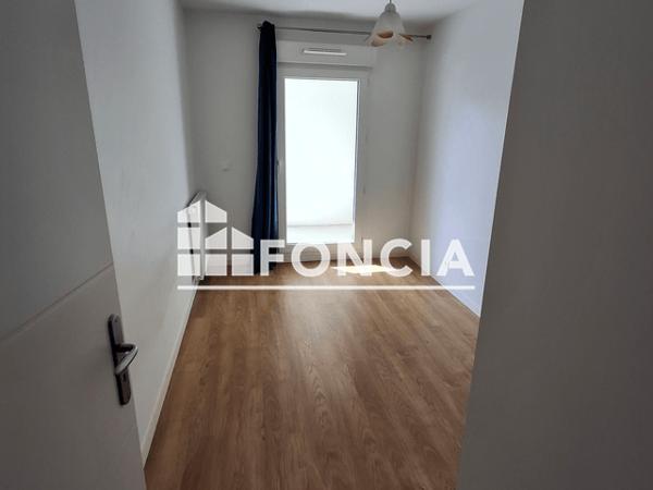 Location Appartement 4 pièces 81.2 m² - 10 AVENUE GEORGES LASSERRE Talence 33400