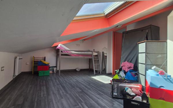 Appartement à vendre    4 pièces • 61,77 m2 Saint-Étienne