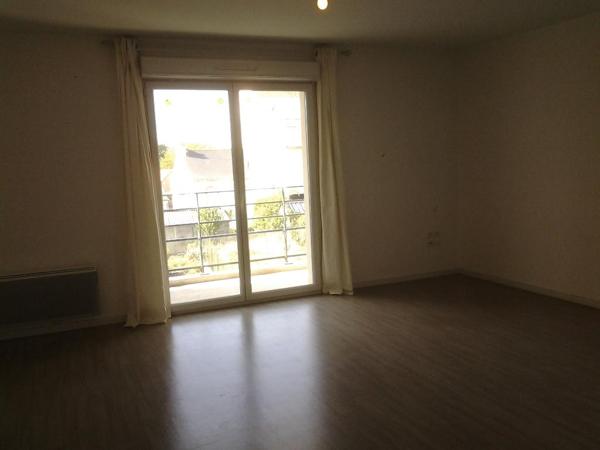 Appartement T3 Z.A.D., Z.I. Nord - 63.28 m2  155 000 Euros