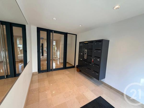 Appartement F3 à vendre  3 pièces - 68,35 m 2   ST MAUR DES FOSSES  - 94
