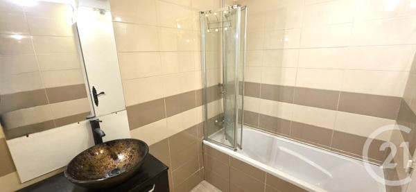 Appartement F3 à vendre  3 pièces - 68,35 m 2   ST MAUR DES FOSSES  - 94