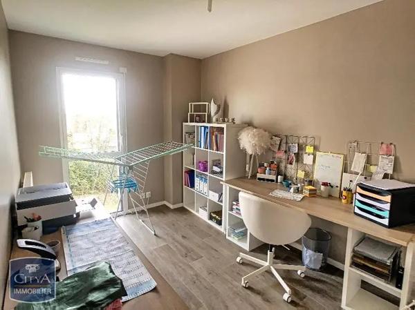 Appartement à louer 4 pièces 84.6m² Auray (56400)
