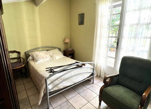 Maison à vendre    7 pièces •  Bollène