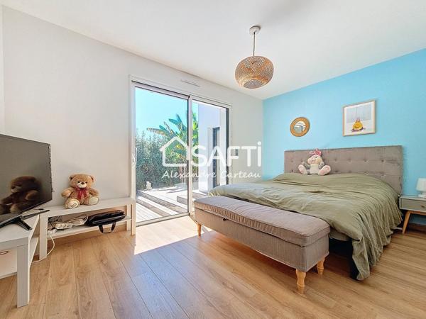 Contemporaine 143 m² 4 chambres, piscine, garage