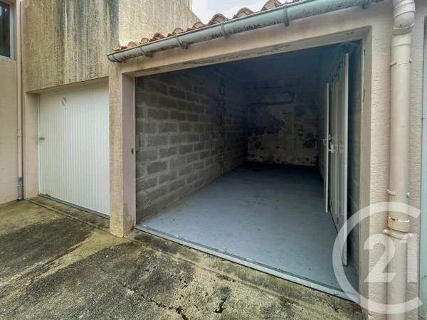 Parking à vendre  12,97 m 2   LES SABLES D OLONNE  - 85