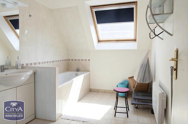 Appartement à vendre 4 pièces 93.5m² Longueau (80330)