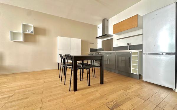 Appartement à louer    3 pièces • 64 m2 Montpellier