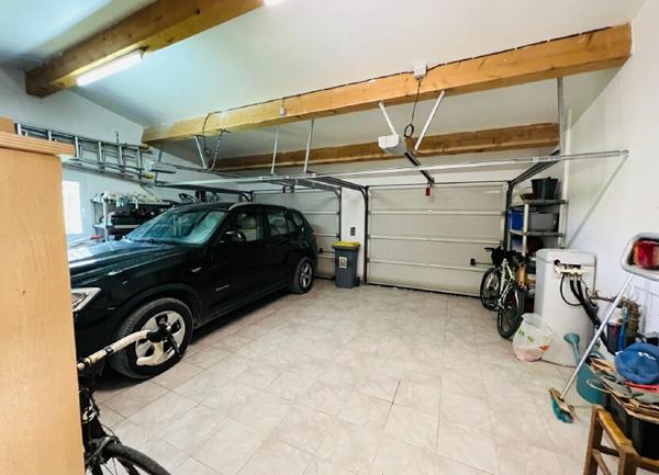 Maison à vendre    6 pièces • 152,54 m2 Mazan