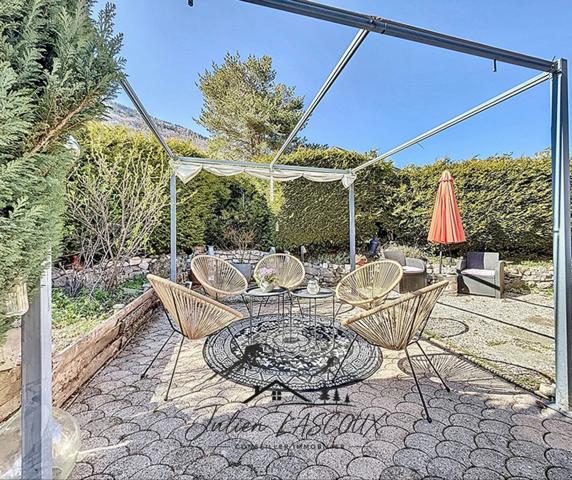 À VENDRE — CHARMANT PETIT CHALET AVEC DÉPENDANCE À LANS-EN-VERCORS (38)