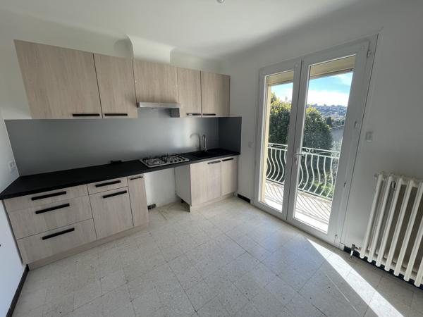 Maison 6 pièces - 82 m²