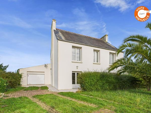 Grande maison familiale avec jardin clos et fort potentiel