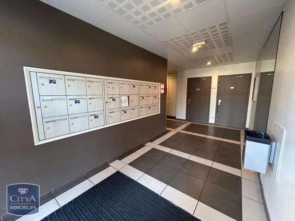 Appartement à louer 3 pièces 62.04m² Saint-Martin-d'Hères (38400)