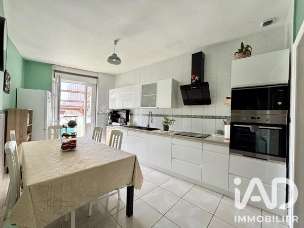 Maison à vendre 7 pièces 157 m² Beaupréau-en-Mauges