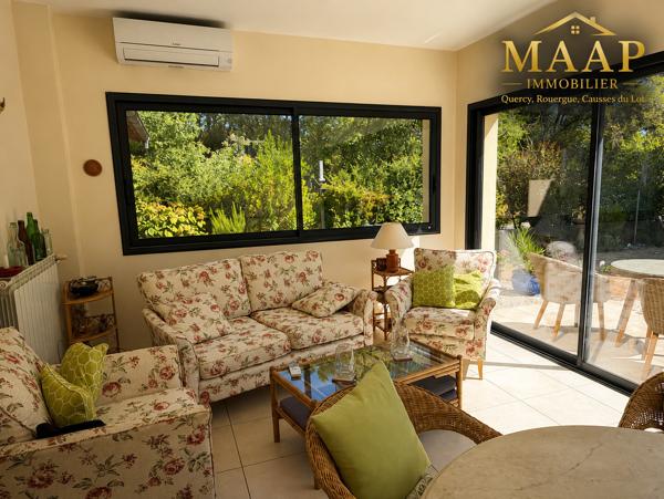 CAJARC – Maison entièrement rénovée - piscine couverte, grand garage 265 000 €