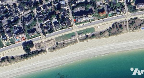 Calme et résidentiel, au bord de la mer. - Idéalement situé en première ligne, au sein de la Ré...