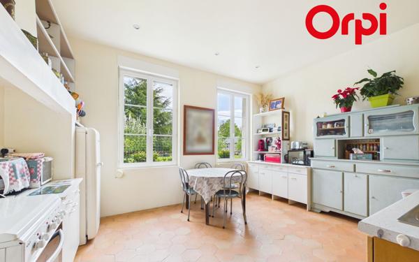 Maison à vendre    6 pièces •  Bernay